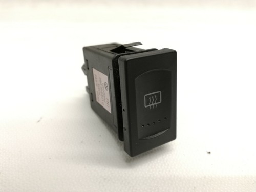 VW Passat 3B  Schalter Scheibenheizung Heckscheibenheizung   3B0959621C (06)