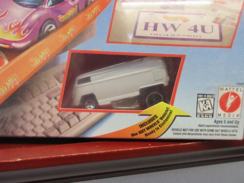 Hot Wheels CUSTOM CAR DESIGNER CD-ROM includes VW DRAG BUS Ready to Customize - Picture 2 of 3