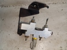 1994-1997 Dodge Ram 1500 Brake Proportioning Valve Bracket 52009 126 Br M315