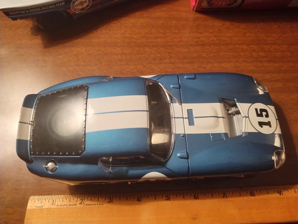 SHELBY COBRA DAYTONA CUPÉ #12 DE 1965 1/18 FIRMA DE CARRETERA 92408 Foto 2 de 4