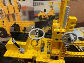 LEGO LEGOLAND classic Technic 850 Fork lift Complete with box and instructions