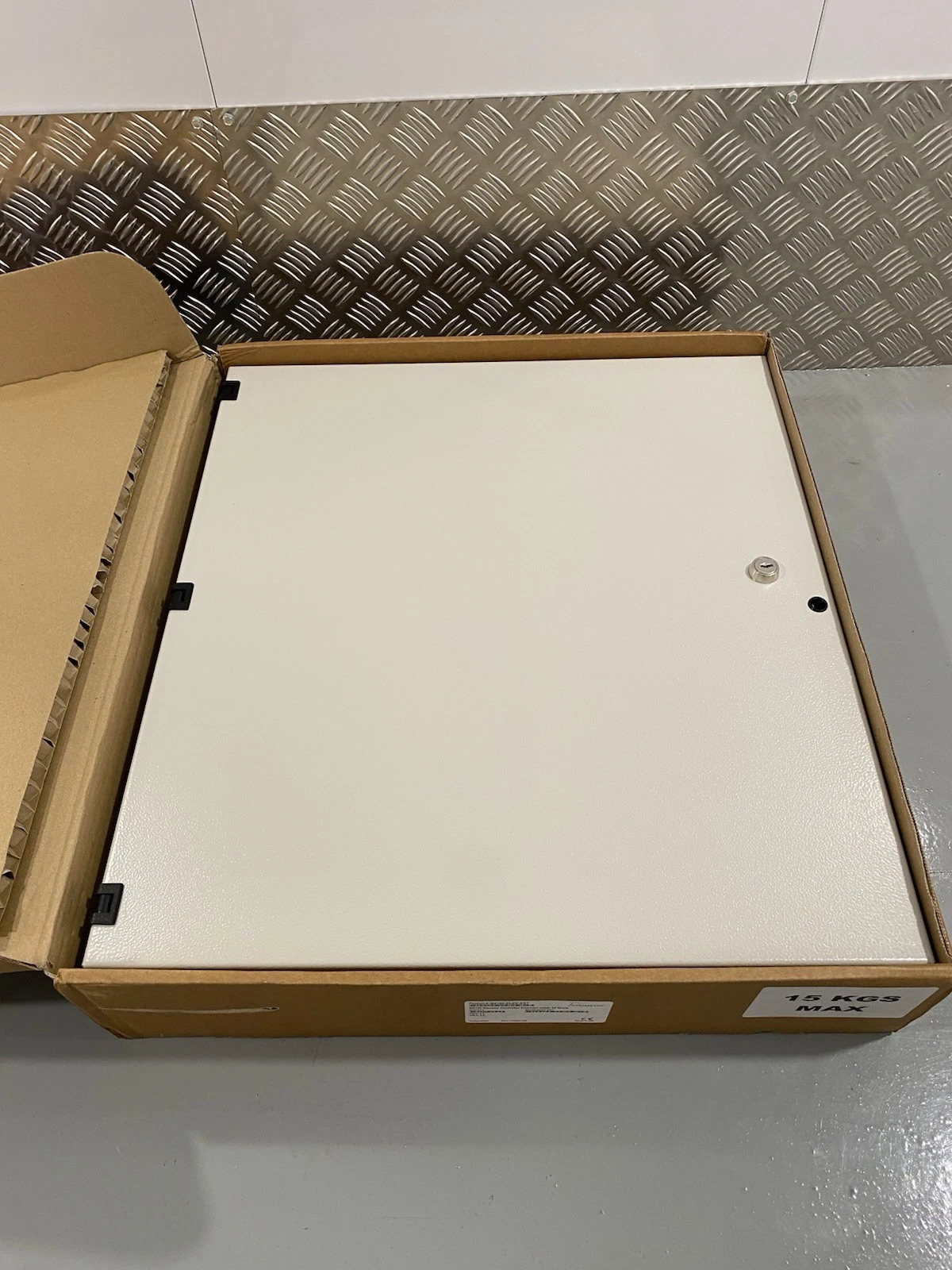 M2150 Elevator Symmetry Multinode Controller M2150-ELEV-EXT 32 Floors New Boxed 3