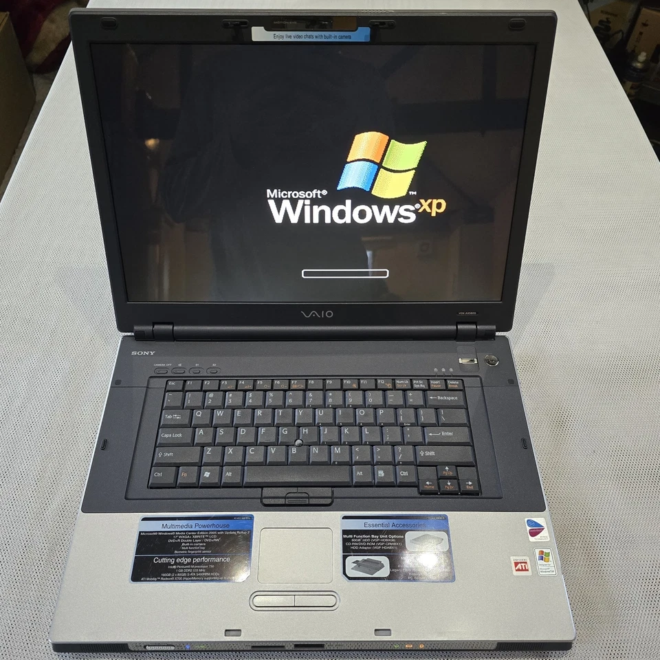 Sony Vaio VGN-AX580G , PCG-9W1L , Pentium M, 17", Windows XP, 2×80Gb HDD (272) - Image 2 of 4
