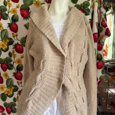 Vintage Hand Knit Cream Cable Knit Cardigan Sweater
