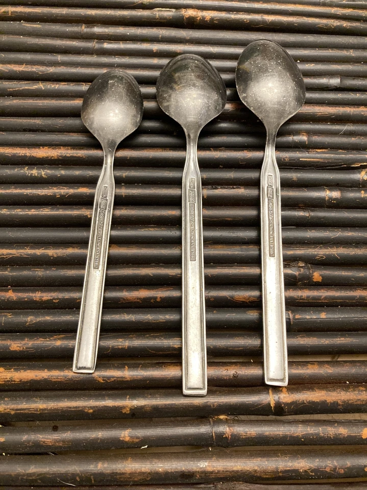 Ekco Eterna MONTALO Stainless Steel 2 Soup Spoons & 1 Teaspoon - Image 2 of 2
