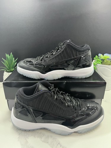 Nike Air Jordan 11 Retro Low IE Space 