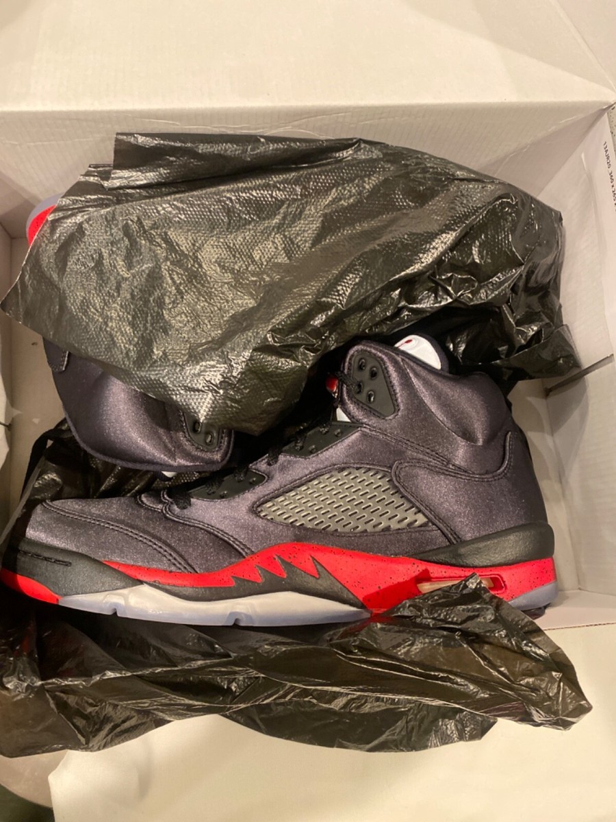 Size 11 - Jordan 5 Retro Satin Bred 2018 | eBay display picture 2