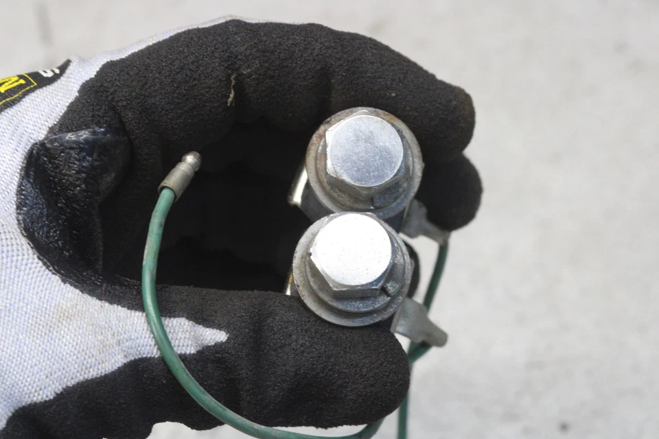 1973 Honda CB350G HEADLIGHT MOUNTS GROUNDS CB350 K14-3123.SR - Image 3 of 4