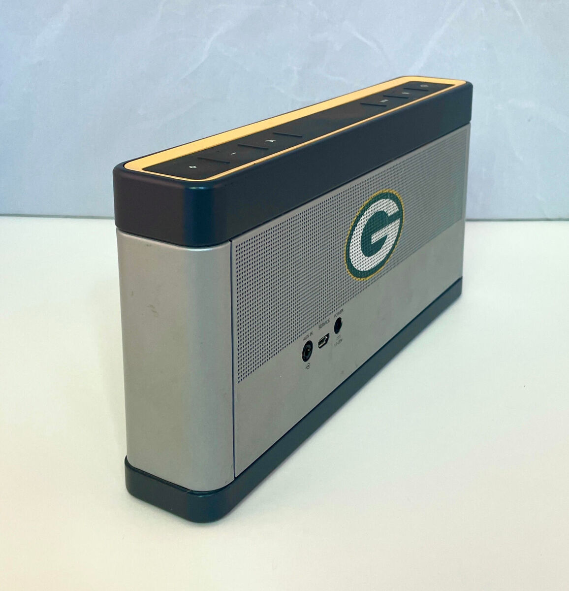 BOSE SoundLink III 3 Bluetooth Speaker Green Bay Packers BOSE SoundLink III 3 Bluetooth Speaker Green Bay Packers