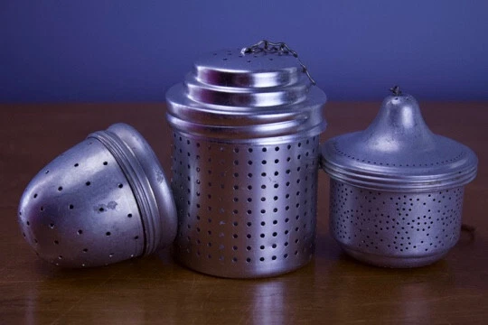 Tea Infusers Aluminum Large With Chain And Hook