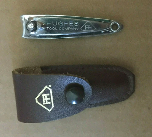 Baker Hughes Tool Company Vintage Finger Nail Clippers with Case. NEW