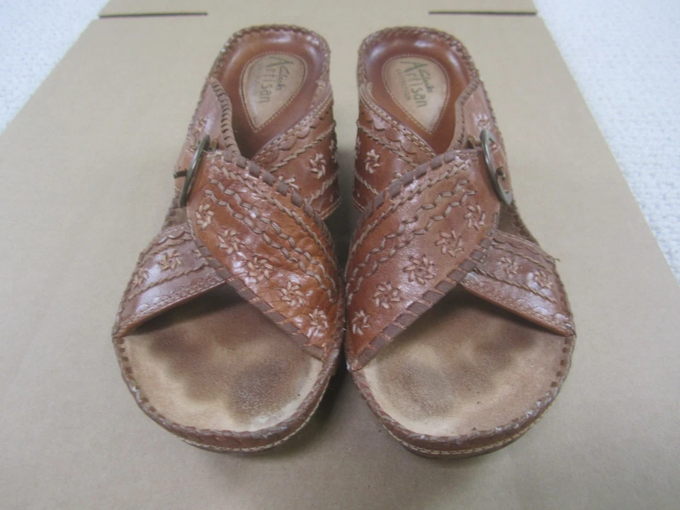 Женские сандалии Clarks Artisan Collection 7 М коричневые кожаные 3 дюйма на высоком каблуке шлепанцы - Изображение 2 из 4