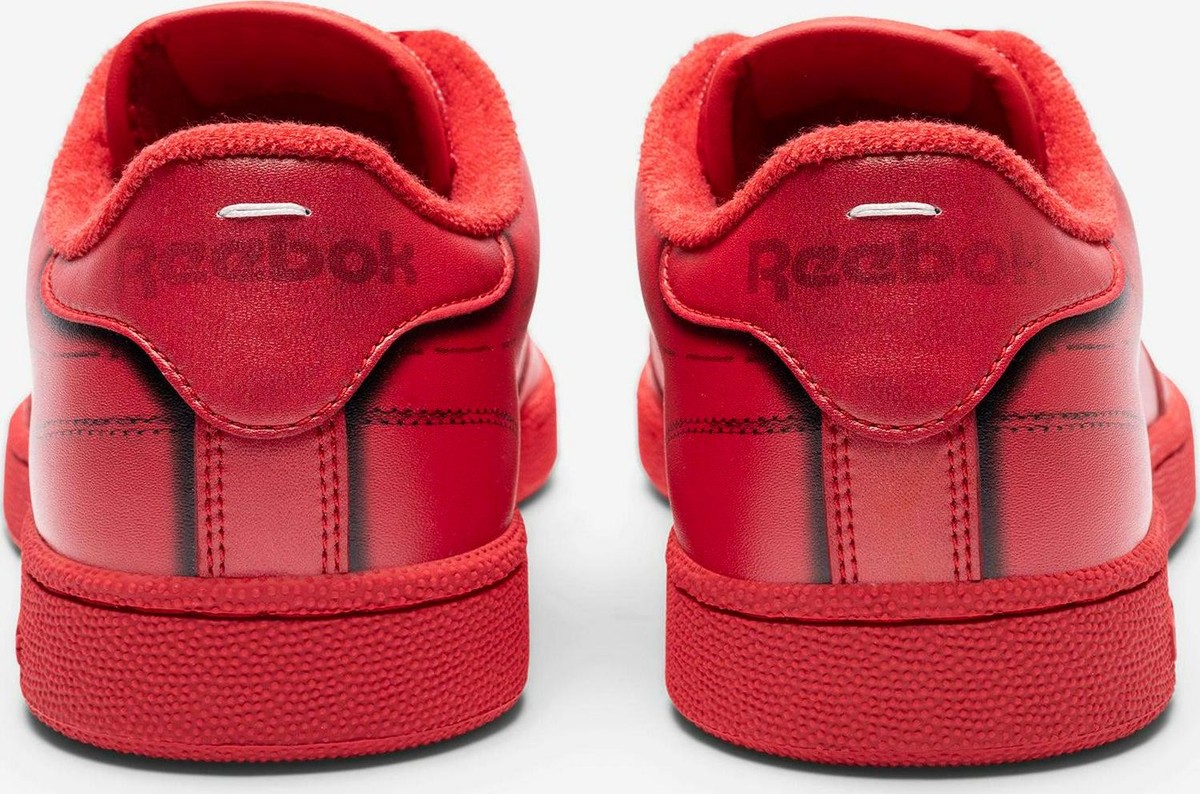 Maison Margiela & Reebok シューズ 6.5 Size 6.5 - Reebok Maison Margiela x Club C Vector Red for