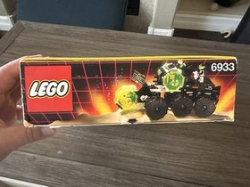 LEGO Space: Spectral Starguider (6933) Brand New