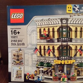 LEGO Creator Expert Grand Emporium 10211 Modular Building Brand New Factory Seal