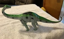GREENBRIER INTERNATIONAL Brontosaurus Dinosaur Plastic 5” Tall X 11” Long Green