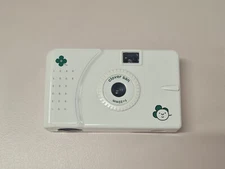 Superheadz eximus 22mm Ultra Wide and Slim lens 35mm Film Toy Camera Clover San