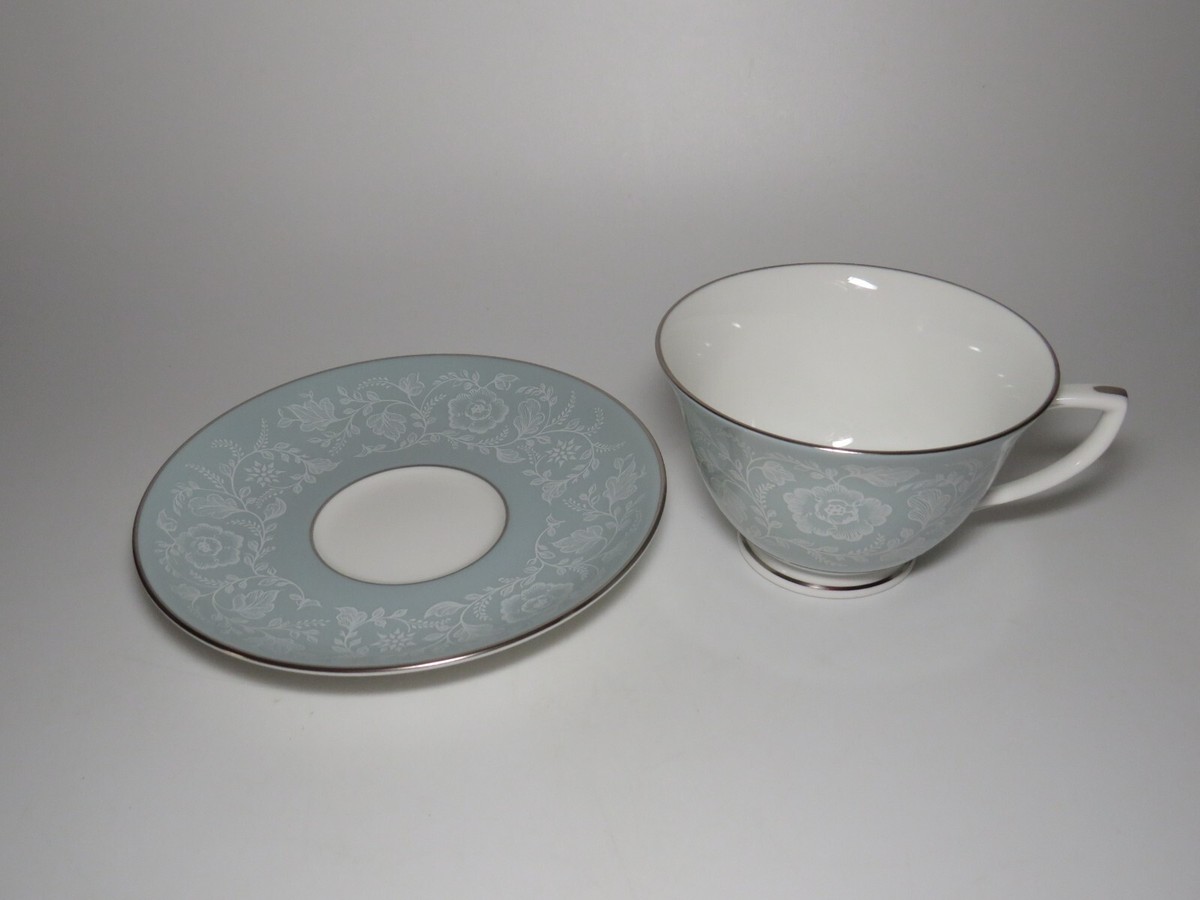  Worcester Serenade ロイヤル・ウースターフルセット Royal Worcester Serenade ロイヤル・ウースターフルセット