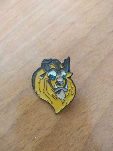Pin Bestia (La Bella y la Bestia)