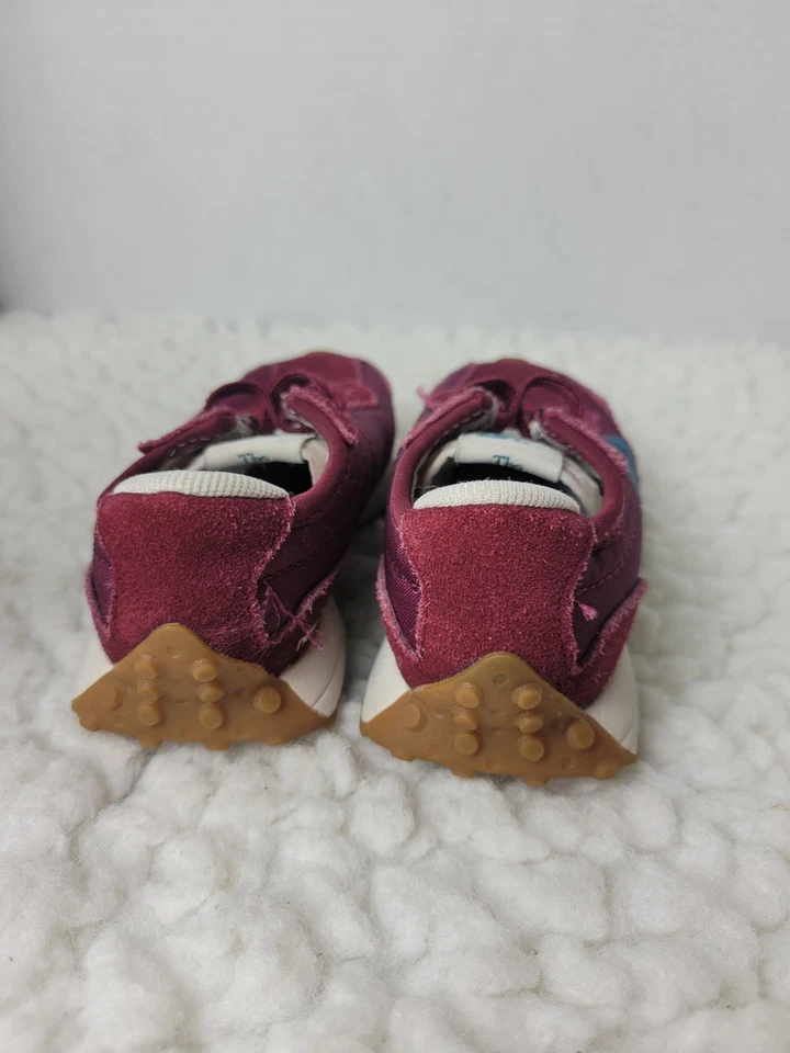 Zapatillas informales para correr New Balance 327 para niños granate talla 8 Foto 4 de 4