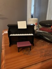 1 1/12 Dolls House Upright Piano With Stool And Music