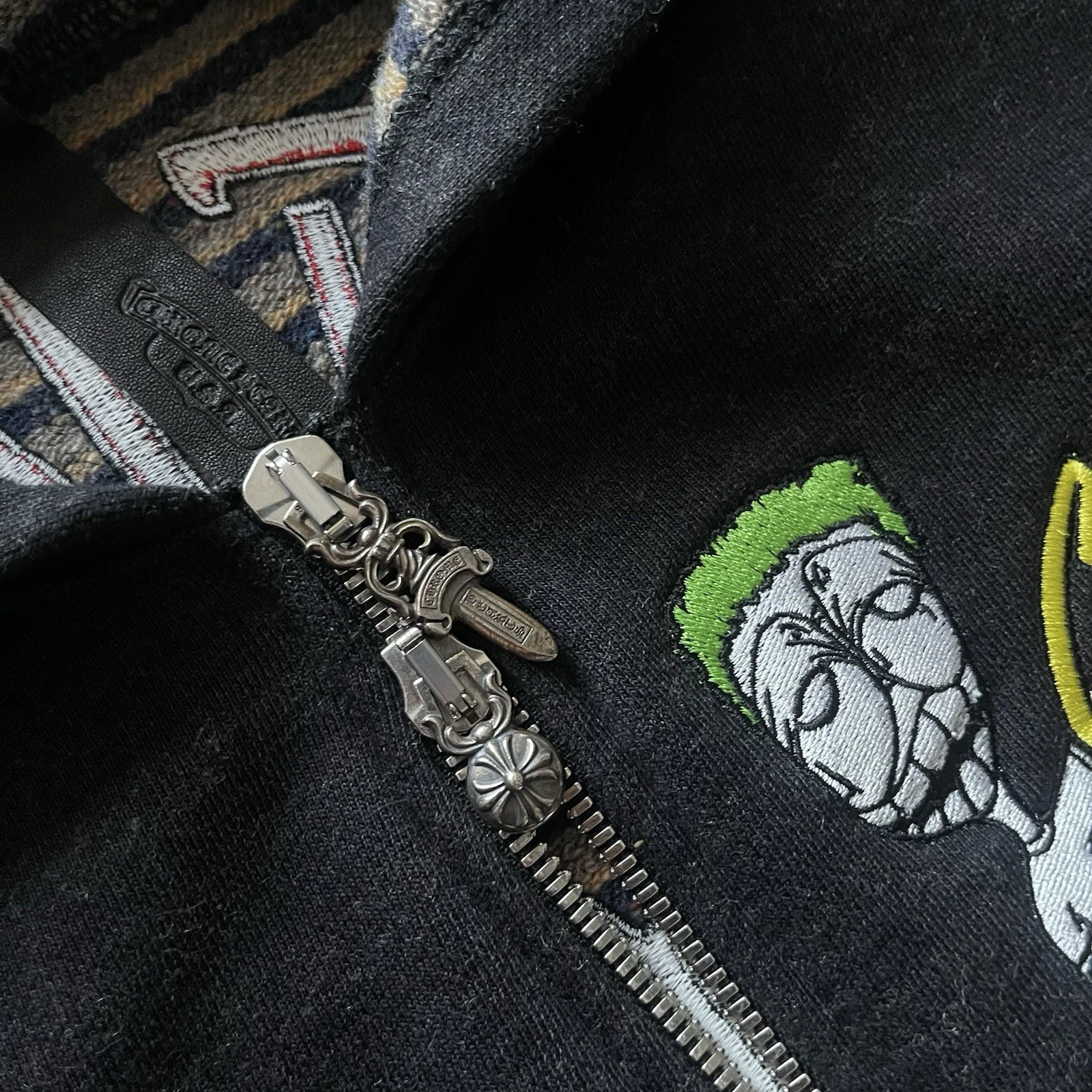 Felpa con cappuccio e zip ricamata Chrome Hearts Matty Boy Beware