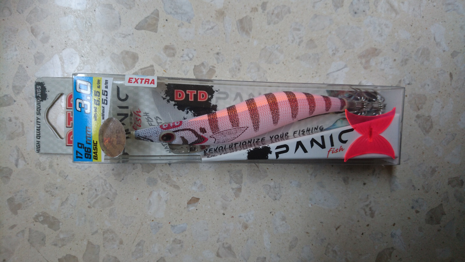 Quality squid jigs lot DTD/YO-ZURI/YAMASHITA all new+ squid jig case full of jig - Image 10