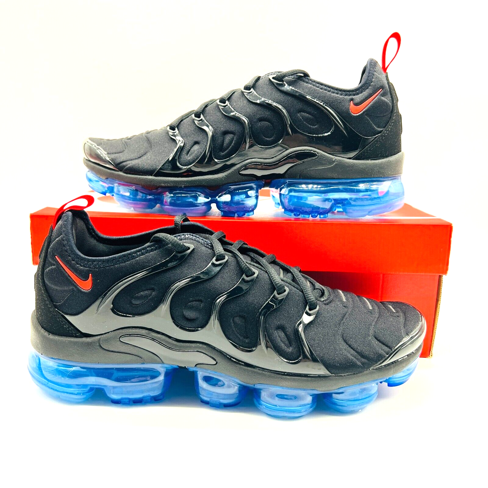 Size 9.5 - Nike Air VaporMax Plus Black 