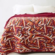 Opalhouse with Jungalow Zebra Print Pink KING (Quilt ONLY)