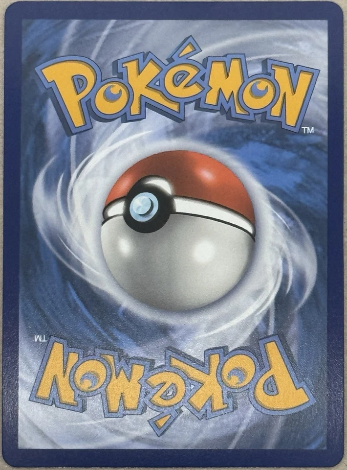 Castform Rainy Form 033/198 Swsh06: Sword & Shield - Chilling Reign Regular NM - Image 2 of 2