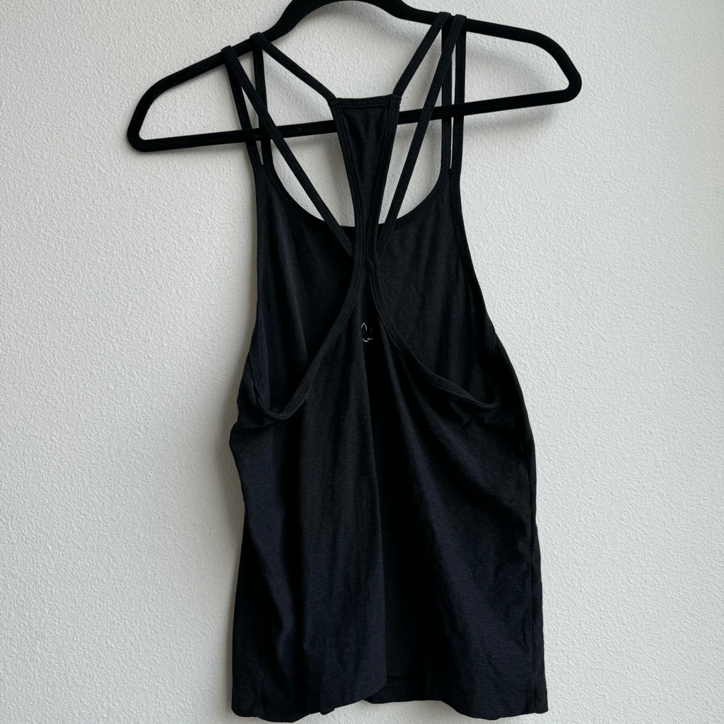 beyond-yoga weekend traveler strappy relaxed loose fit tank-top