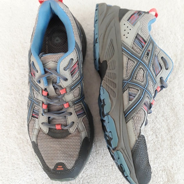 asics women's gel venture 5