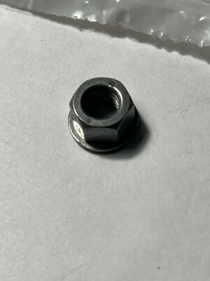 amachi.×Kurina Ninomiya1点限定生産