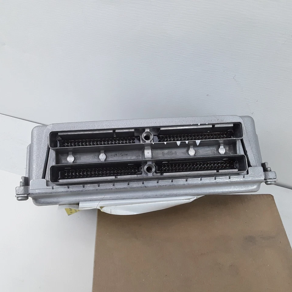 Módulo de control del tren motriz Cardone 77-9614F para Chevrolet, Oldsmobile 2001-2002 Foto 3 de 4