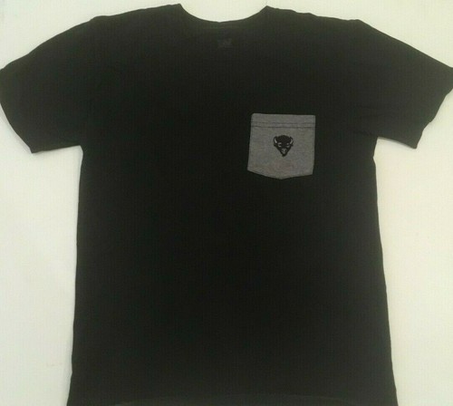 BUFFALO WILD WINGS BWW CHICKEN WINGS Pocket TEE T SHIRT Mens Medium