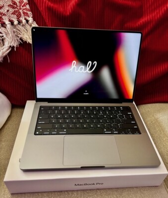 Apple Macbook M1 1TB SSD 14.2 