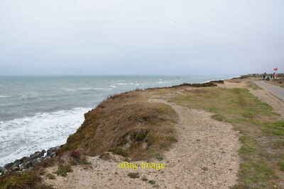 Foto 6x4 On Rook Cliff Milford on Sea Blick nach Westen auf einem regnerischen, windigen Jul c2020
