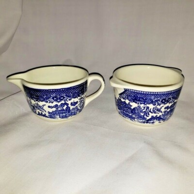 Blue Willow Creamer and Sugar Bowl, no lid, no makers mark