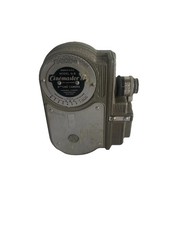 VINTAGE CINEMASTER II G-8 8mm MOVIE CAMERA, UNIVAR .5" F2.5 LENS, Winds