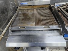 Blue Seal 600mm Commercial Half Griddle / Half Chargrill – Natural Gas