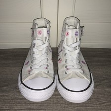 CONVERSE ALL STARS Chuck Taylor White With Embroidered Flowers Kids Size 3