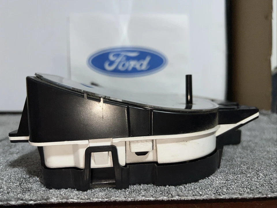 Chevrolet Silverado 1500 2011-2013 4,8 L V8 panel de instrumentos Foto 4 de 4