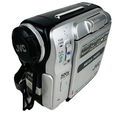 JVC Mega Pixel 1:33 Digital Video Camera 500x LCD Monitor