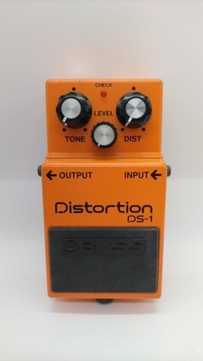 Boss DS1 Effektpedal gebraucht Gitarre Verzerrung Klassiker sofort einsatzbereit