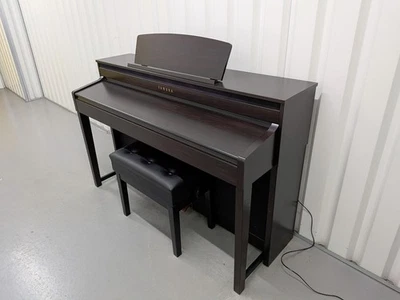 Yamaha Clavinova CLP-480PE digital piano + stool in glossy black stock #26365