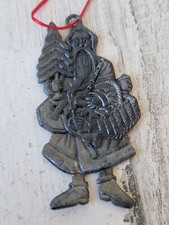 Metal Santa Claus basket tree horn ornament Xmas decor