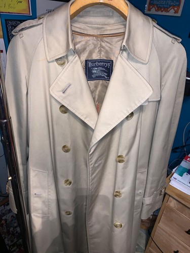 Burberry's Trench Coat Ladies Vintage 