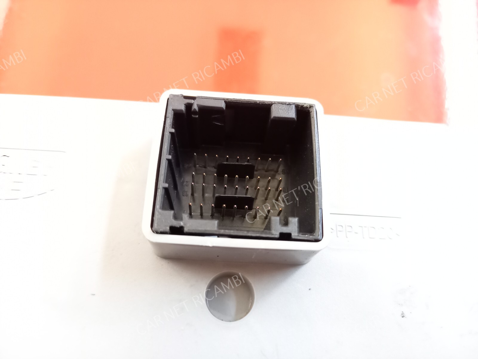 Foto 10 di 24