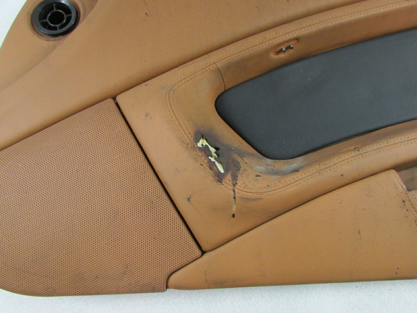 Ferrari California, RH, Right Front Door Panel, Cuoio, P/N 81272425