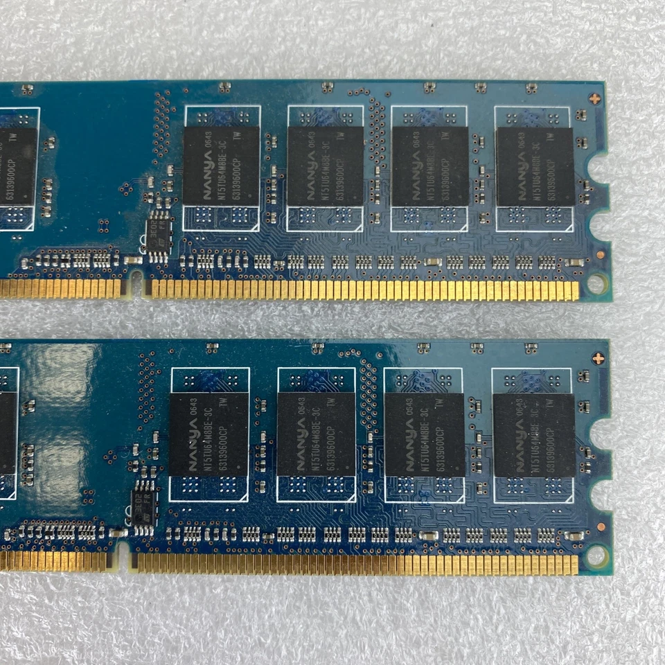 2x 512MB Nanya NT512T64U88B0BY-3C 1Rx8 PC2-5300U-555 667MHz DDR2 memory RAM  - Image 3 of 4